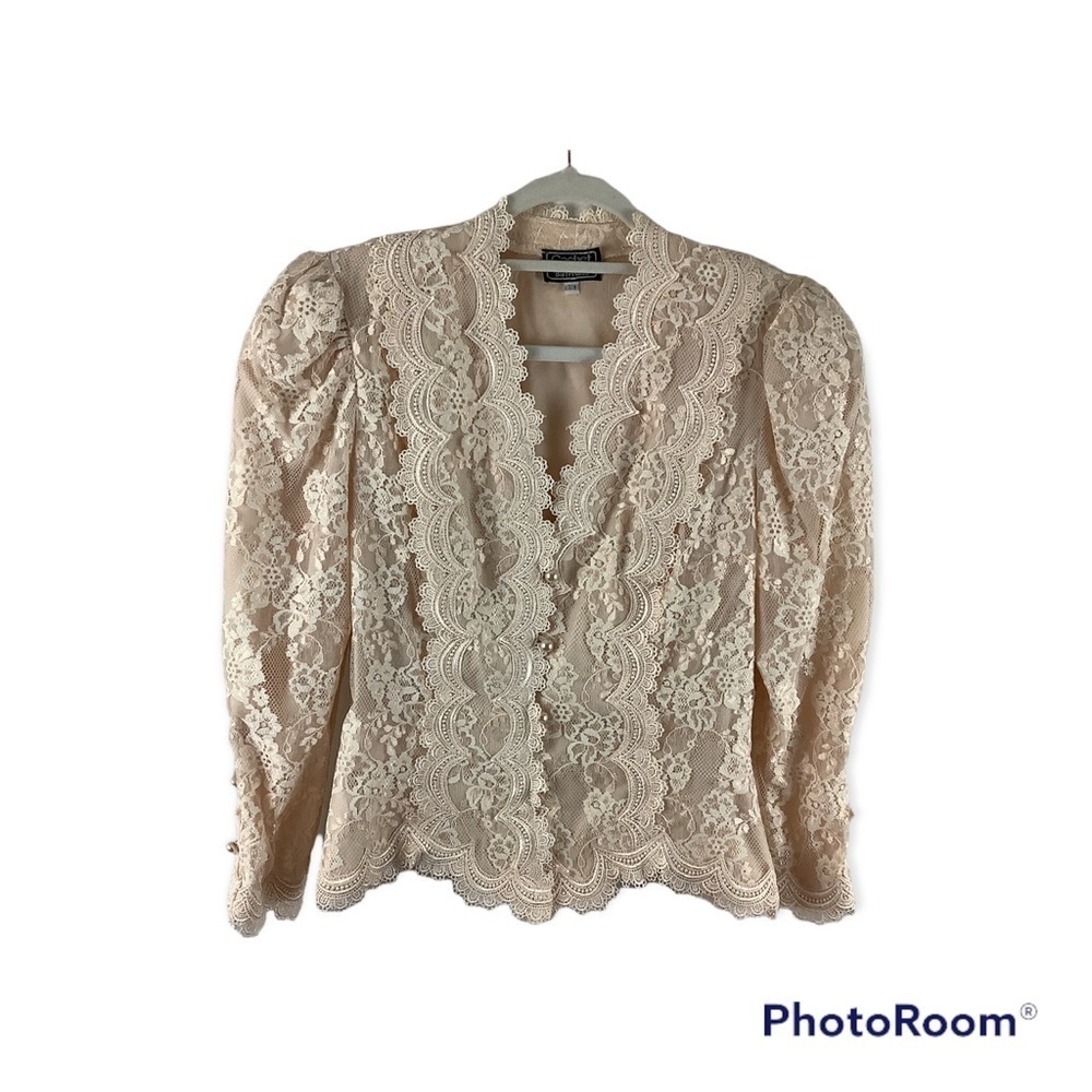 Vintage Cachet by Bari Protas Pale Peach/Pink Lace Button Up Jacket